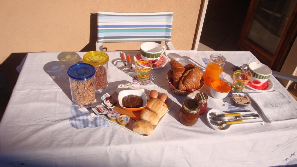 Bed and Breakfast Il Melograno Borgo San Dalmazzo Exteriér fotografie
